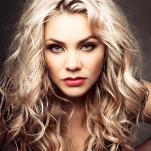 Meet your Posher, Marci